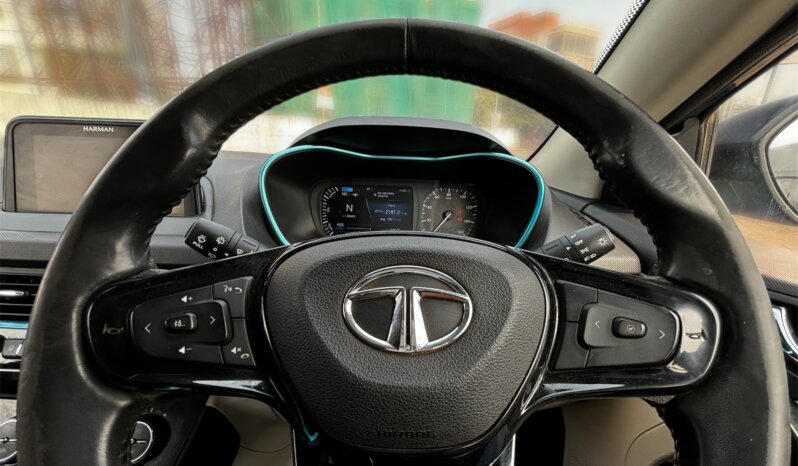 
								Tata Nexon EV Prime XZ Plus LUX full									