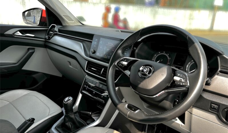 
								Kushaq Ambition 1.0 TSI MT full									
