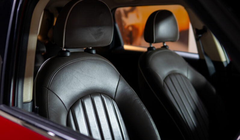 
								Mini Countryman Cooper 1.6 full									