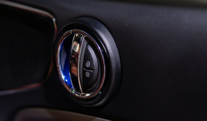 
								Mini Countryman Cooper S JCW Inspired full									
