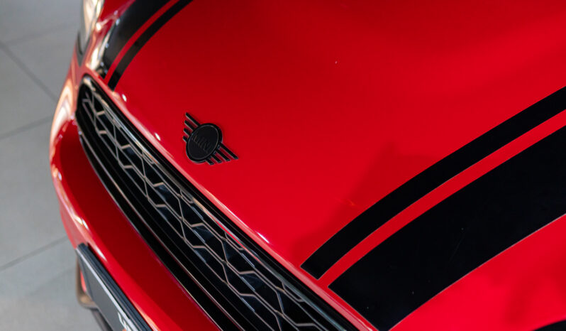 
								Mini Countryman Cooper S JCW Inspired full									